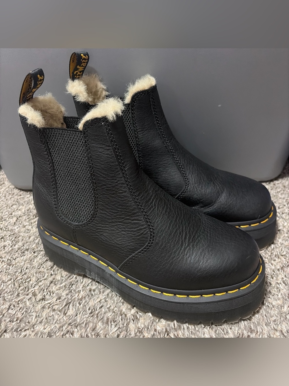 Dr. Martens Chelsea